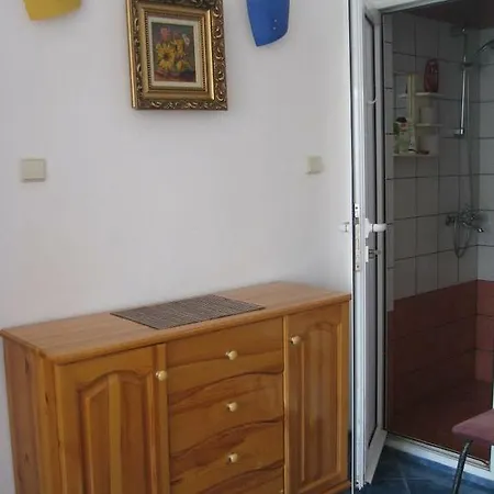 בית הארחה Art House Orhidea פומורי